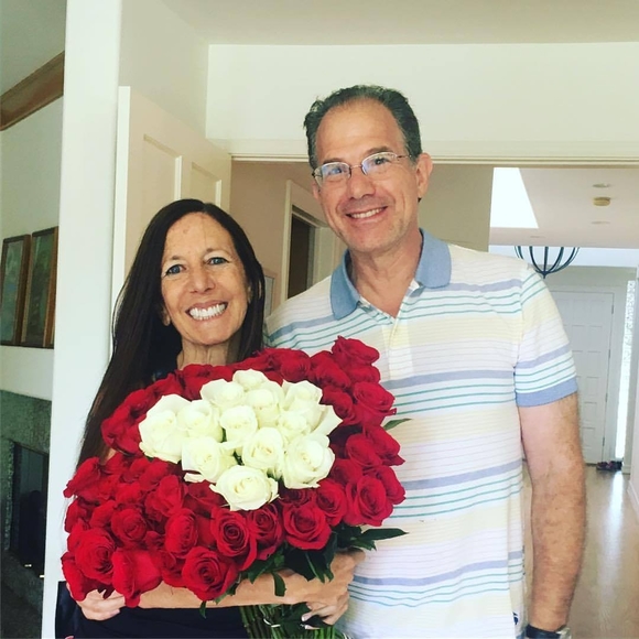 Meet your Posher, Leslie - Picture 1 of 1